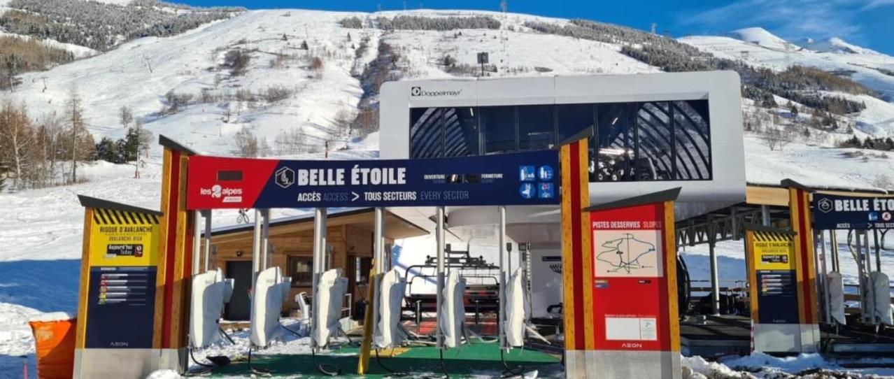 Appartement 4 Personnes Aux Pieds Des Pistes Wifi Netflix เลส์เดอซาลป์ ภายนอก รูปภาพ